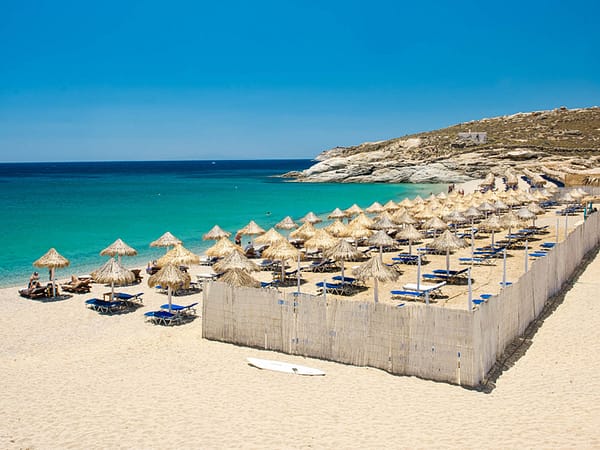 mykonos lia