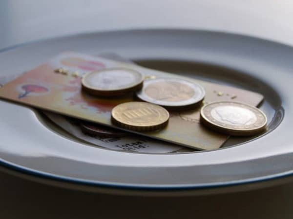 tips waitress x